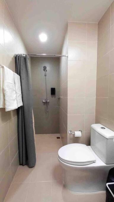 1Br With Extra Room At One Regis- Megaworld 巴科洛德 外观 照片