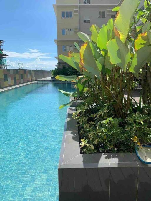 1Br With Extra Room At One Regis- Megaworld 巴科洛德 外观 照片